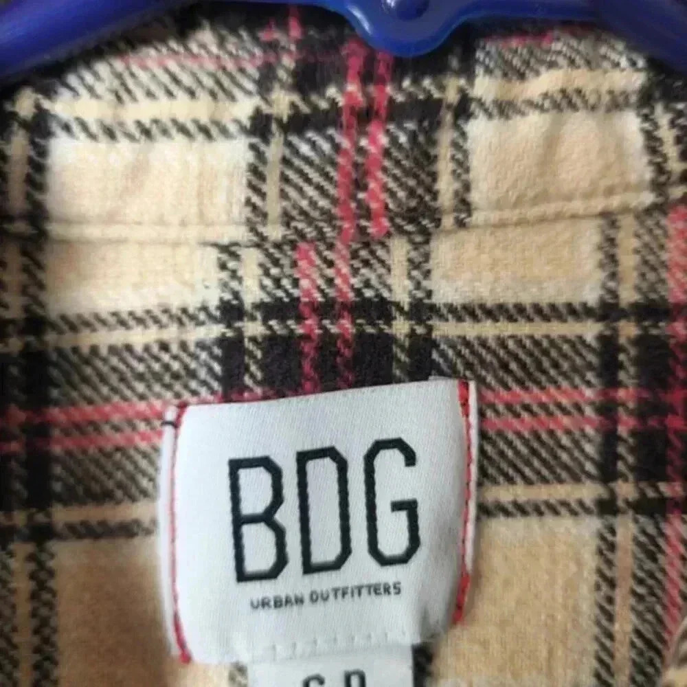 BDG Robbie Spliced Flannel Shirt‎ from Urban Outfitters! - Picture 9 of 15